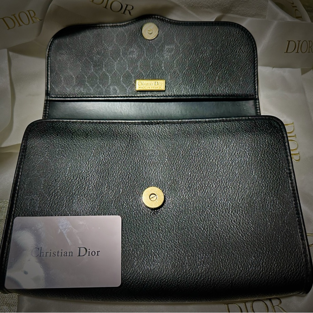 Authentic vintage Christian Dior Black Leather shoulder bag with Gold Accents - Picture 13 of 17